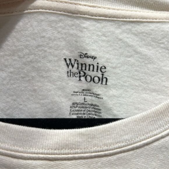 Disney Women's Winnie the Pooh Bear Cream White Crew Neck Sweatshirt Sz Large - Picture 4 of 6